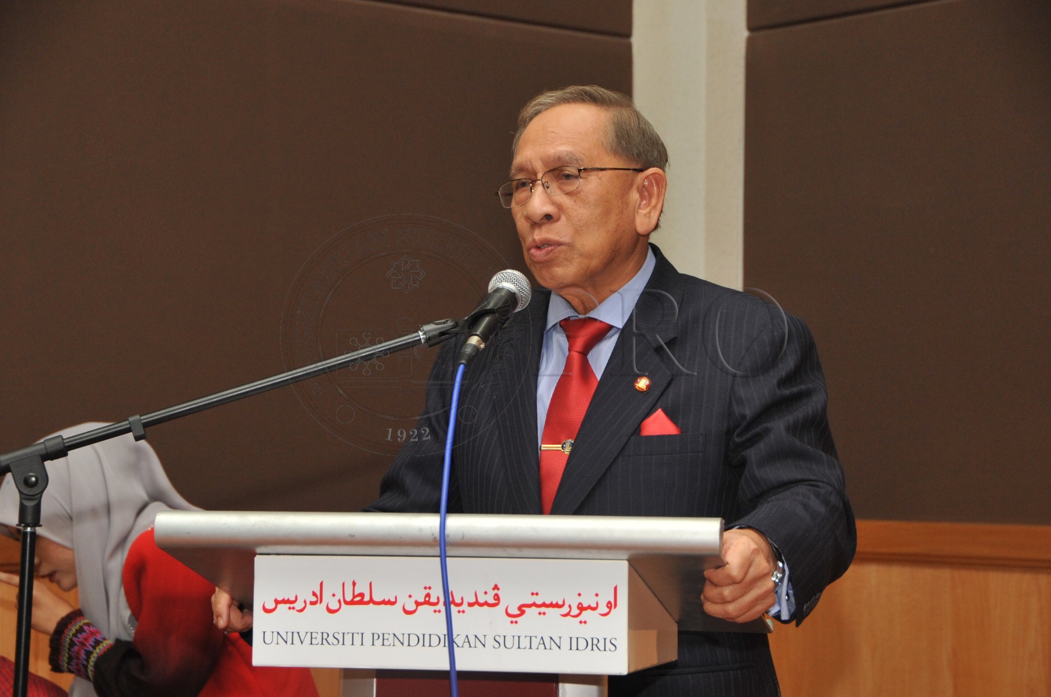 PRO 14 50 RECORD PRO 6871